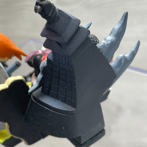 1995 Crayon Shin-chan: Unkokusai's Ambition Movie Mini Diorama Anime Figure - Picture 7 of 12